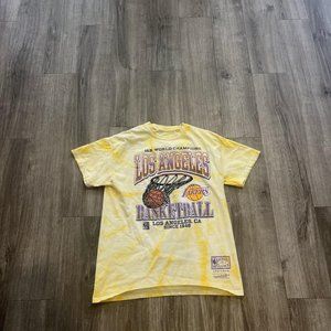 Los Angeles Lakers tie-die world champion T-shirt